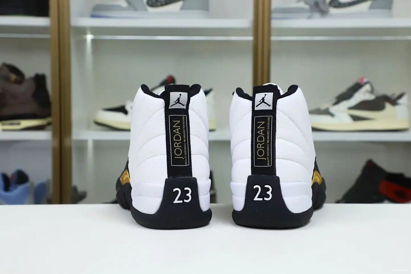 AIR 'ROYALTY' RETRO 12 Kimikick JORDAN 0730